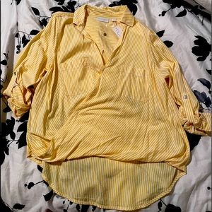 NWT NY&CO Yellow Pinstripe Hi-Low Top Sz Med